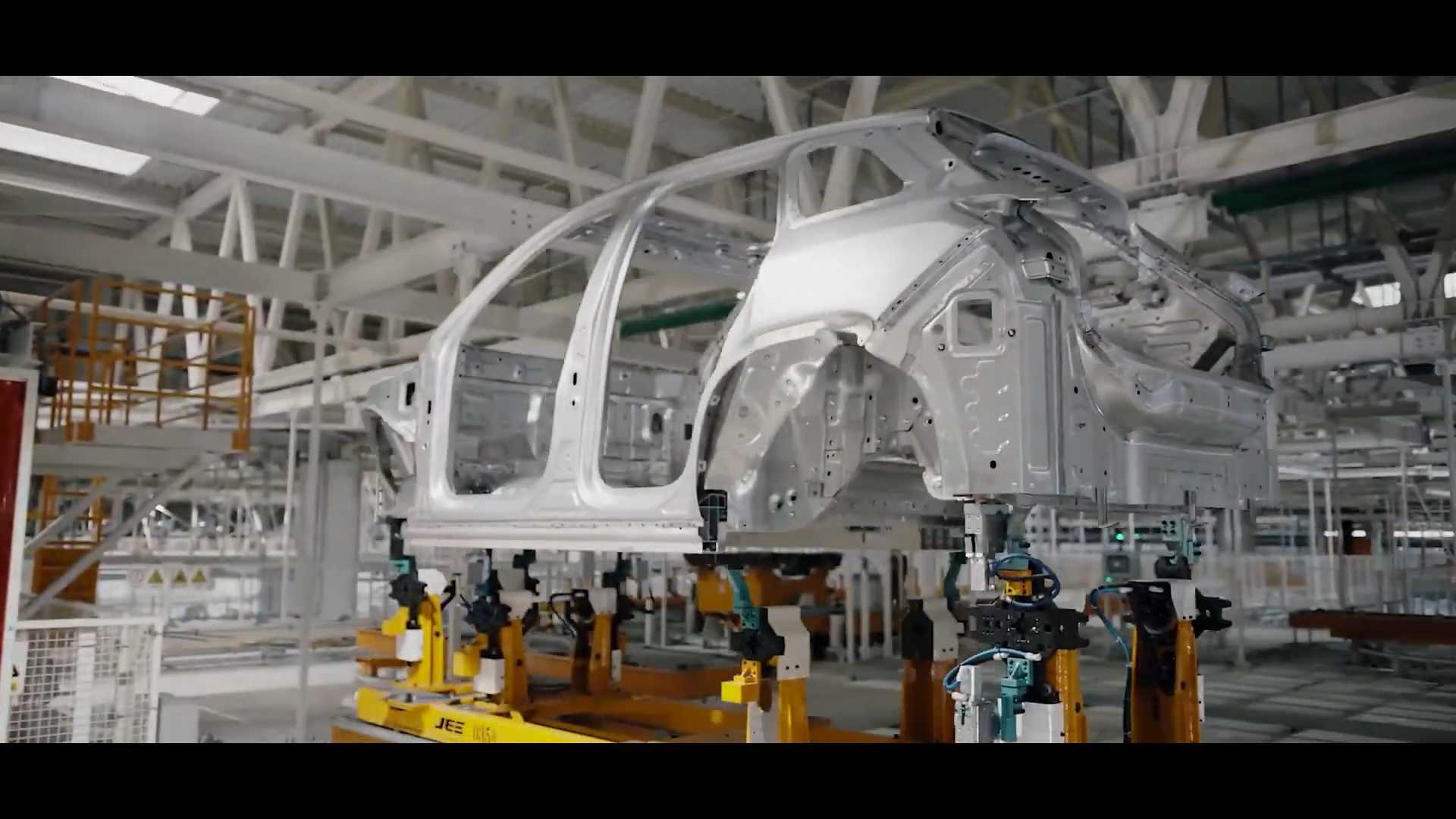 NIO 蔚來汽車 “未來座駕”造車全過程 NIO蔚來汽車工廠 高清版本-0020.png