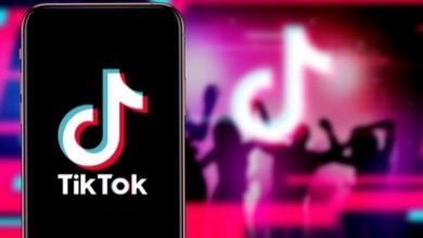 smart-phone-tik-tok-logo-260nw-1622314633-w284_cropped (162).jpg